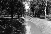 Flomkloakken gjennom Badeparken