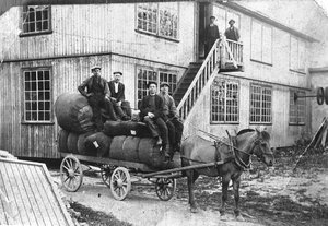 Sagdalen Spinneribygningen fra 1888.png