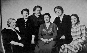 Samvirkende Kvinneforenings styre i 1954.jpg
