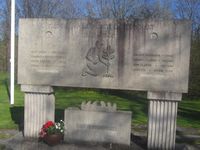 36. Sande minnesmerke andre verdenskrig.jpg