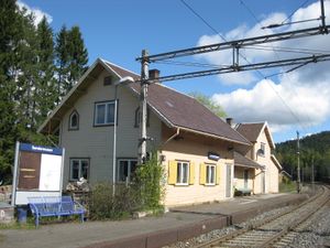 Sandermosen stasjon 2014.jpg