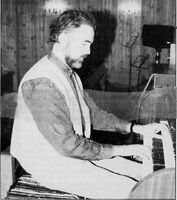 Reiner Hellings, organist i Sandtorg kirke fra høsten 1999. Foto: Ola Bruun 2000.