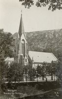 94. Sandviken Kirke, Hordaland - Riksantikvaren-T248 01 0622.jpg