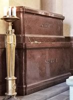 Sarkofagene til Oscar I og Josefine i Riddarholmskyrkan. Foto: Trond Nygård