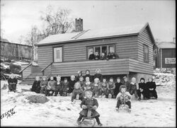 Seljestad barneparkering i Seljestad i Harstad. Foto: Gunnar Iversen/Sør-Troms Museum (1950).