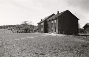 Selvik Søndre, Buskerud - Riksantikvaren-T052 01 0043.jpg