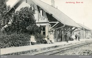 Sem stasjon 1910.jpg