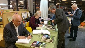 Signering av oppegårdboka.jpeg