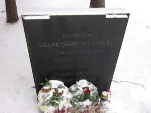 Sigurd Christian Aamodt gravminne.jpg