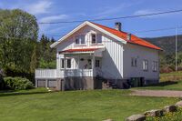 Forpakterboligen. Foto: Leif-Harald Ruud (2023).