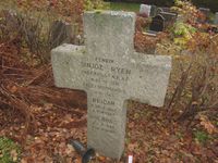 50. Sinjoe Reidar Ryen gravminne.JPG