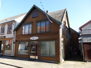 Sjøgata 27 ed2018.JPG