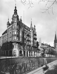 Sjømannshjemmet i Rådhusgata 25 (1896) Foto: Anders Beer Wilse/Oslo Museum (1902).