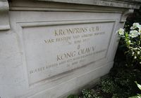 Daværende kronprins Olav deltok under innvielsen av Sjømannskirken i London i 1927, som inskripsjonen viser. Foto: Stig Rune Pedersen