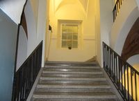 Sjømannsskolen: trappeløp opp fra inngangshallen. Foto: Stig Rune Pedersen