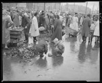 471. Sjømatmarked - no-nb digifoto 20151105 00142 NB MIT FNR 06574.jpg