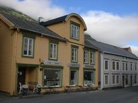 Sjøgata 35. Fotograf: Zahl