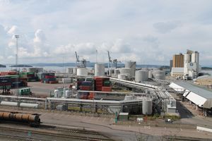 Sjursøya containerkai i Oslo.JPG