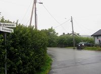 Skanseveien fra starten ved Høybråtenveien. Foto: Stig Rune Pedersen (2013).