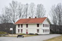 Klovholt barneskole. Foto: Roy Olsen (2020).