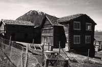 5. Skjesar, Oppland - Riksantikvaren-T124 01 0096.jpg