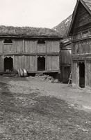 7. Skjesar, Oppland - Riksantikvaren-T124 01 0099.jpg