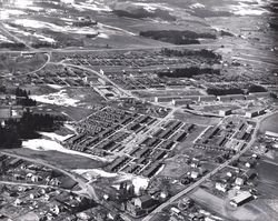Beslutningene rundt byggingen av Skjettenbyen skjedde i Kristian Haugens ordførerperiode. Foto: Akershusbasen/Widerø-samlingen.