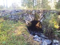 Skogen bru (be-2012-09-28 093515).jpg