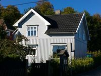 49. Skogveien 2 (Larvik).jpg
