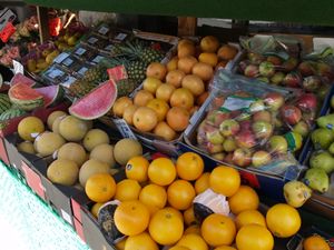 Skovveien frukt og gront 3.JPG