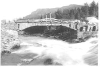 Skreosbrua. (Foto: Kjetil Skomdal)