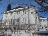 Skrivergården i Drøbak har navn etter sorenskriver Ellefsen, som kjøpte eiendommen i 1819. Foto: Stig Rune Pedersen