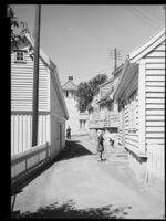 Gate i Skudeneshavn 1951. Foto: Nasjonalbiblioteket