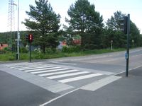 Lyskryss i Skullerudveien. Foto: Jan-Tore Egge (2014).