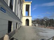 Slottsplassen Oslo 2013.jpg