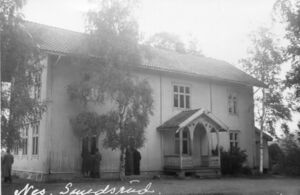 Smedsrud skole.jpg