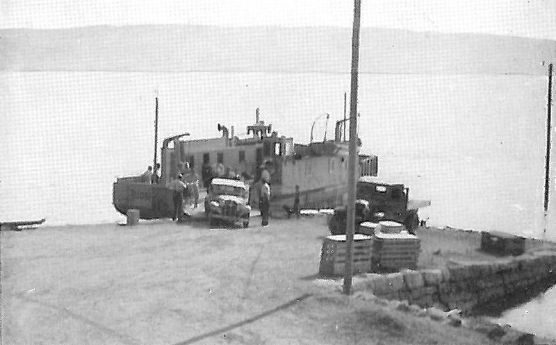 Fil:Smedstua brygge 1940-tallet.jpg