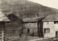 53. Snerle Sygard, Oppland - Riksantikvaren-T125 01 0484.jpg