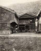 54. Snerle Sygard, Oppland - Riksantikvaren-T125 01 0485.jpg