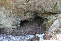 Magnetittflak på bakken, antagelig et prøvefelt. Foto: Chris Nyborg (2014).