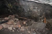 Inne i gruva. Foto: Chris Nyborg (2014).