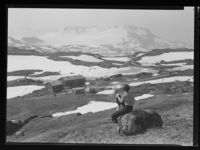 131. Sognefjell turisthytte - no-nb digifoto 20160715 00048 NB MIT FNR 17720.jpg