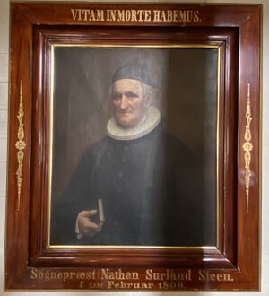 Sogneprest Nathan Surland Steen, maleri Hoff kirke Østre Toten med original ramme.jpeg