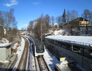 Sognsvannsbanen Oslo sett fra Blindern stasjon 2013.jpg