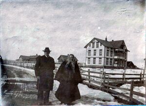 Solbakken gnr. 99-5 Frang gården 1900.jpg