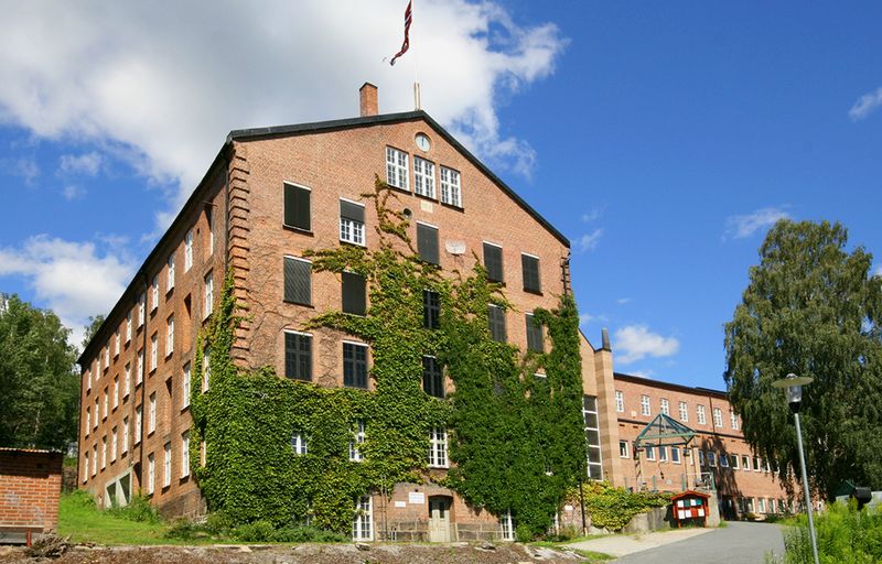 Fil:Solberg Spinneri veveriet.jpg