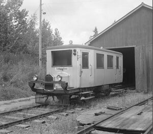 Solbergfossbanens motorvogn Jomfrua.jpg