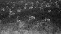 Flyfoto som viser villaene til Hjemmet for døve i Solveien 117 på Nordstrand i Oslo. Foto: Widerøe/Otto Hansen.