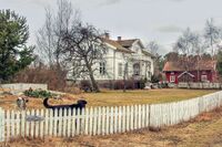 Søndre Ås gård tar imot besøkende i alle årstider. Foto: Leif-Harald Ruud (2004)