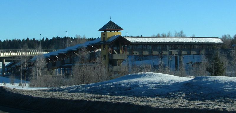 Fil:Sonsveien stasjon (Vestby).JPG